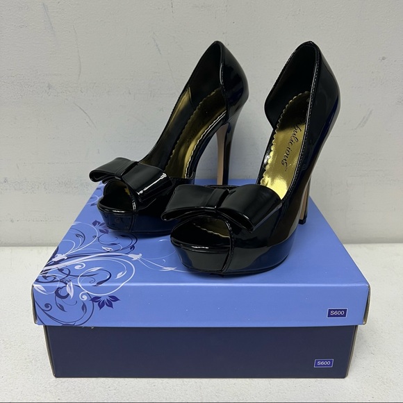 Fabulicious Shoes - Fabulicious Patent Bow Heels (Women sAize 5) Stiletto Platform Black Shoes